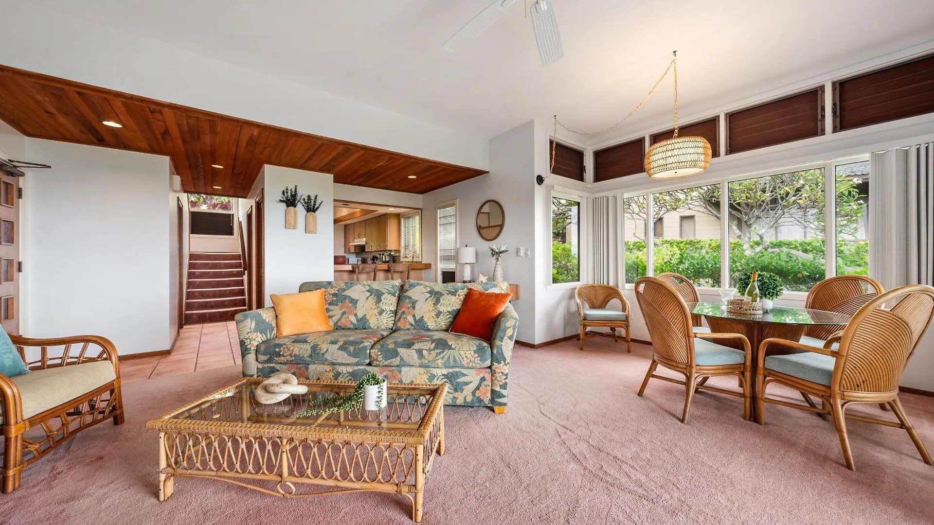 Дом отдыха Kapalua Ridge Villas 1011 Кахана