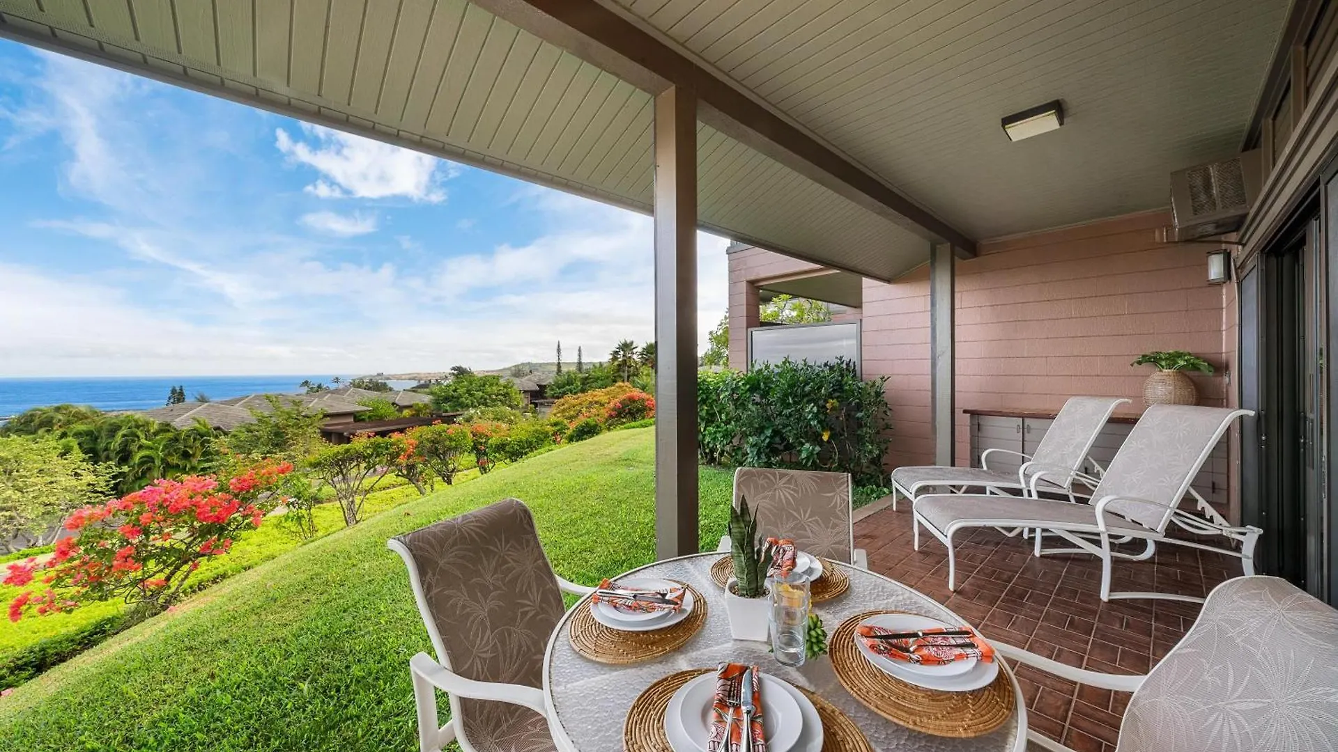 Дом отдыха Kapalua Ridge Villas 1011 Кахана